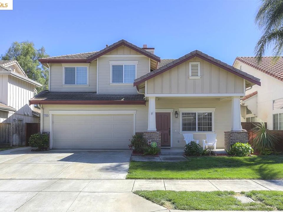 2nd image of 1780 Corte Vista St