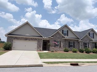 132 Whirlaway Ct, Greenwood, SC 29649