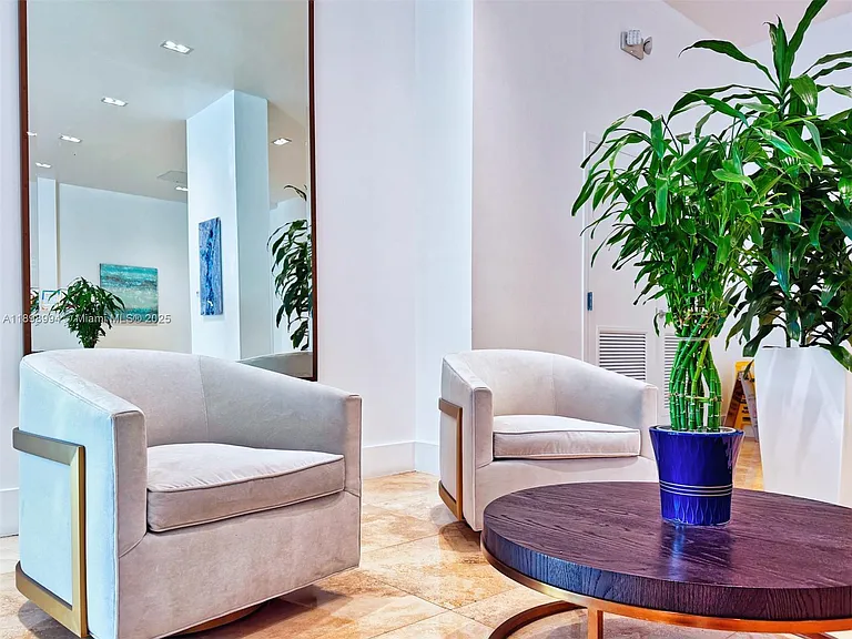 2101 S Ocean Dr #1402 — Photo 24