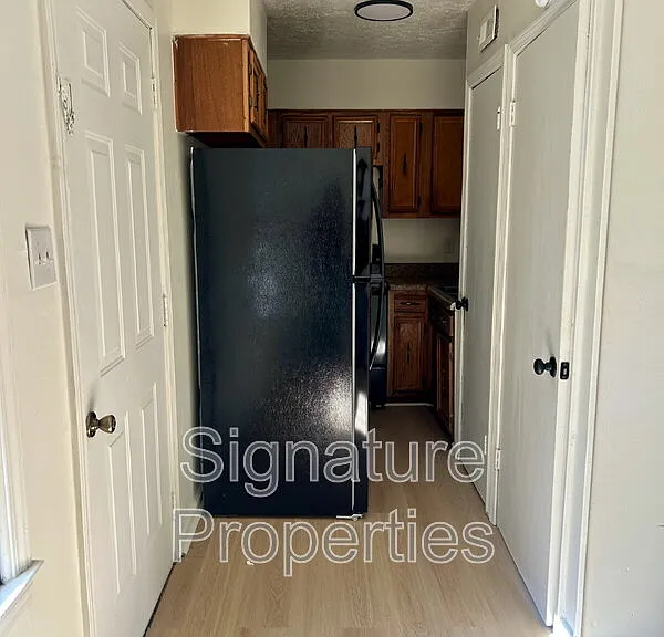 1055 Rives Rd #18 — Photo 7