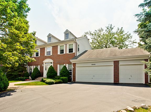 3rd image of 3940 Wisteria Ct