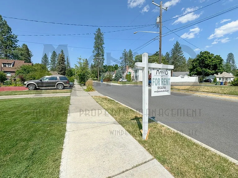 3321 N Columbia Cir — Photo 44