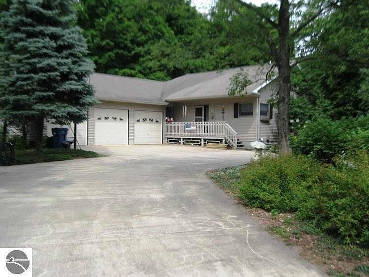1st image of 3890 Rapid City Rd NW