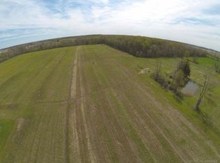 75266 Closs Rd, Richmond, MI 48062