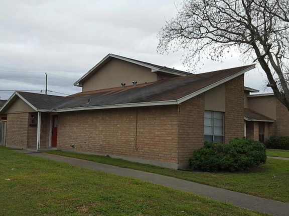 2nd image of 4209 Acushnet Dr APT D