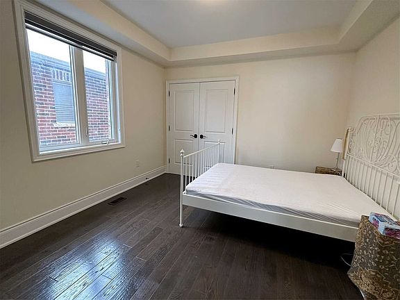 2nd image of 14 Tralee Ct
