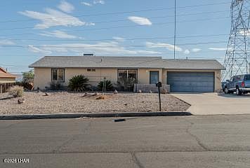 1st image of 1071 Pueblo Dr