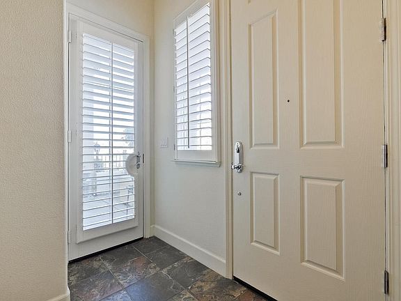 4th image of 540 Adeline Ave