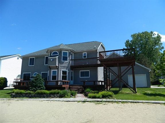 3rd image of 11411 Tebeau Dr
