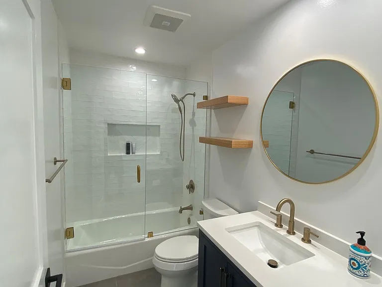 6735 Glade Ave — Photo 11
