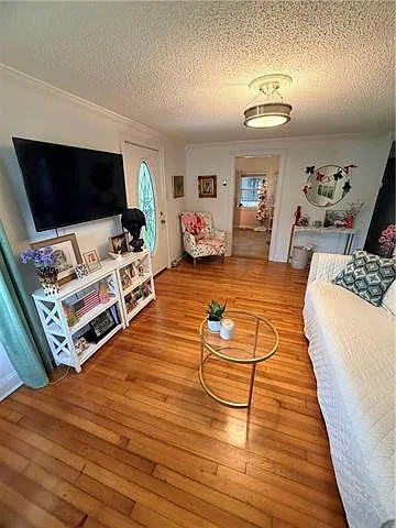 39 Davis Blvd — Photo 6