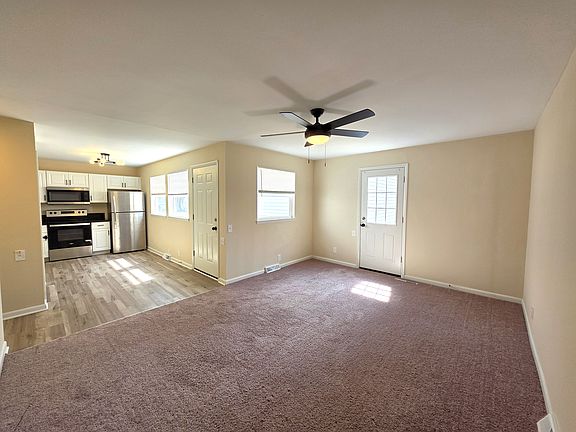 3rd image of 915 Storybook Ln #915