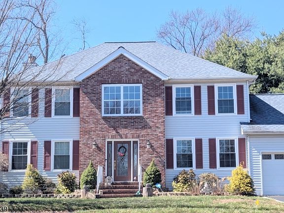 2nd image of 54 Campbell Rd