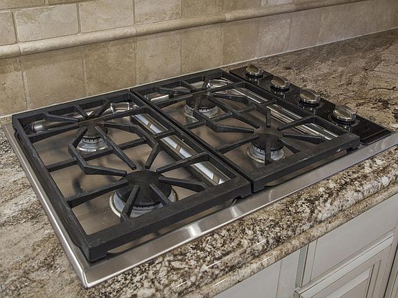 5th image of 18650 N Thompson Peak Pkwy APT 1056