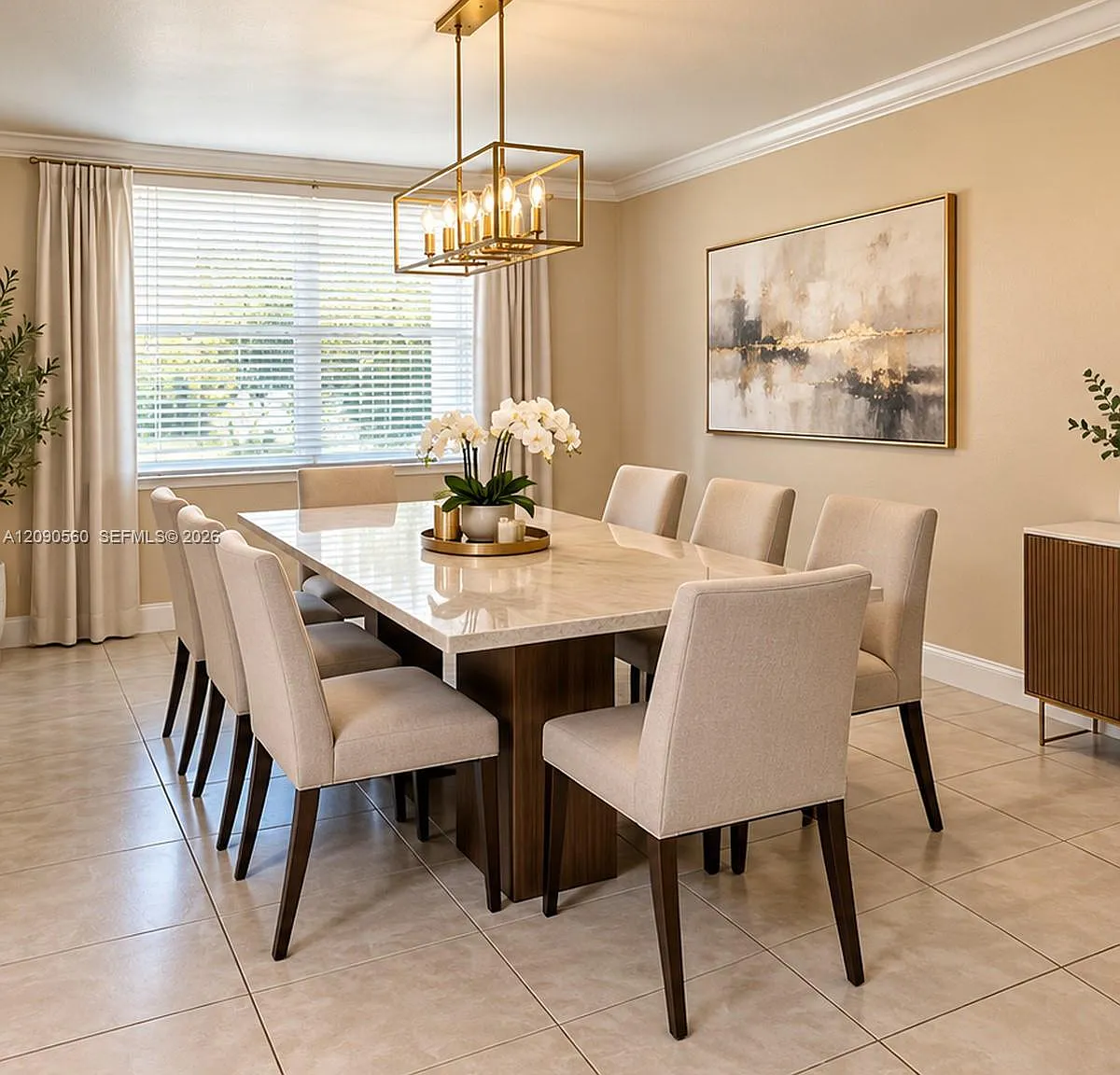 Cambridge Condo — Photo 2