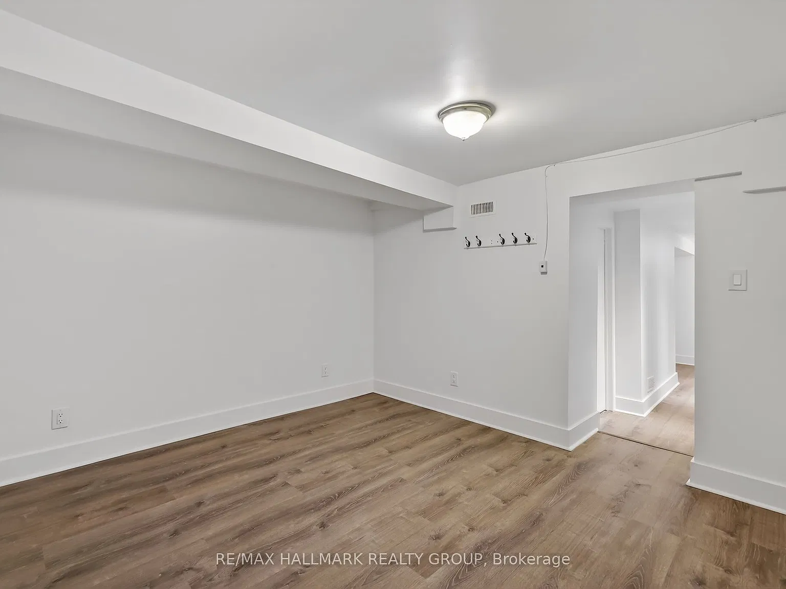 1 bed, $1,500 — Photo 4
