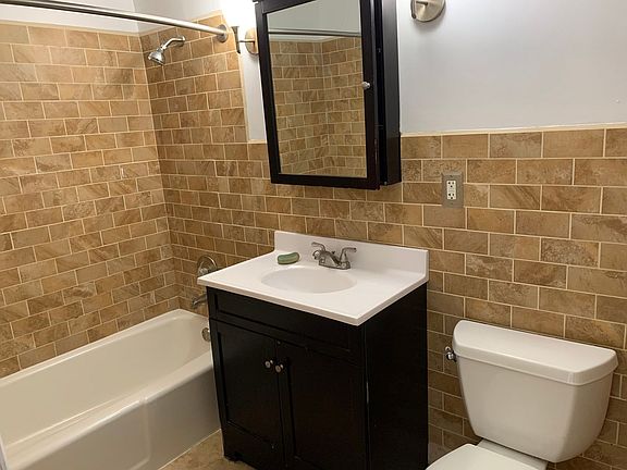 5th image of 7443 Washington St APT 510