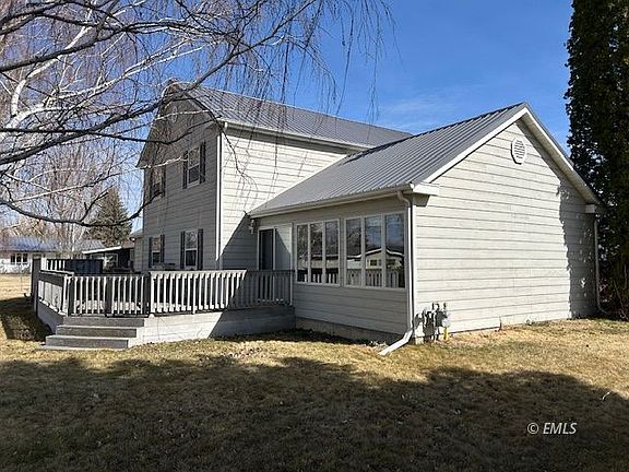 5th image of 1221 S Strevell Ave