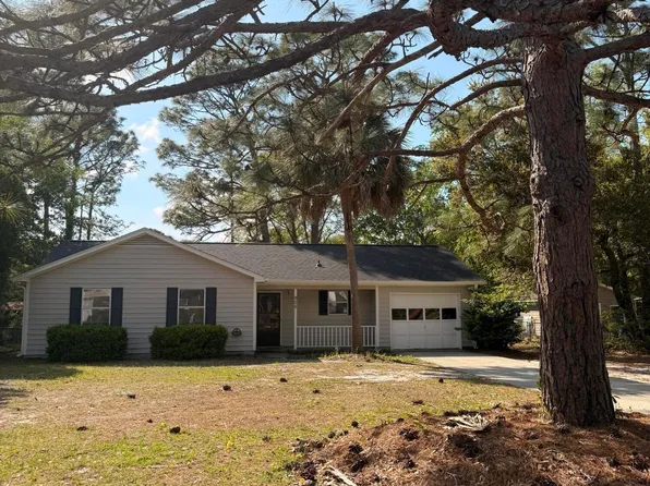 925 Hunting Ridge Rd, Wilmington, NC 28412