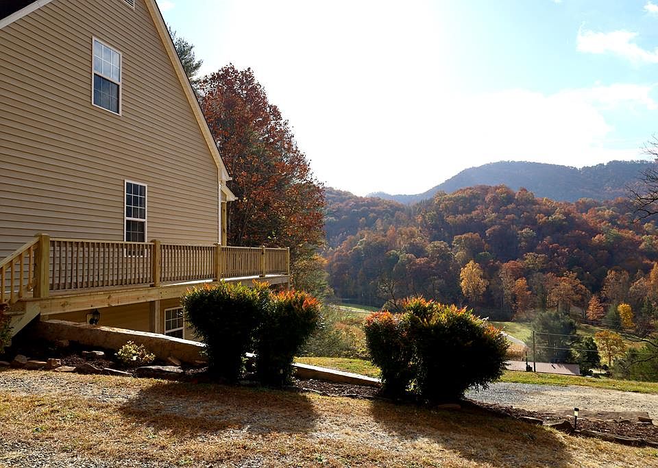 1st image of 210 Triple Fork Rd