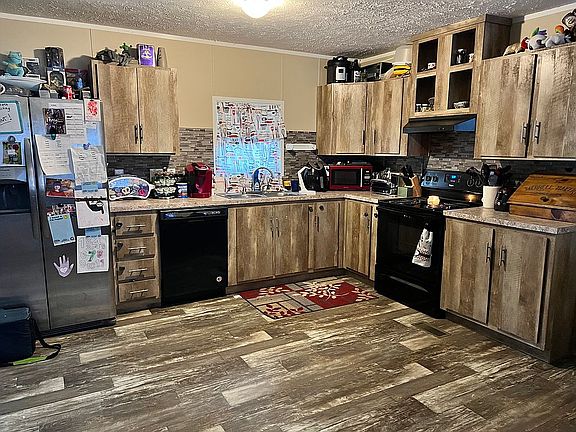 4th image of 5731 Danville Dr