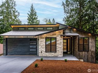 7 Deer Run Ln, Bellingham, WA 98229