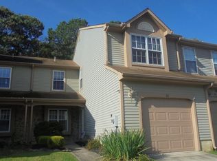 84 Kettlebrook Dr, Mount Laurel, NJ 08054