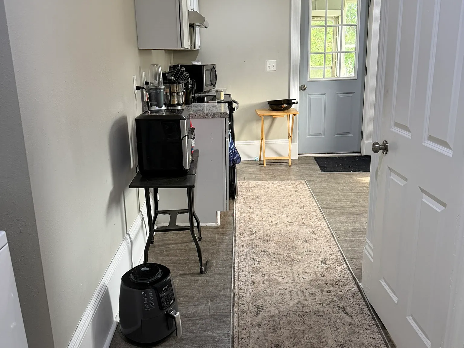 37 East Columbia Street - A — Photo 3