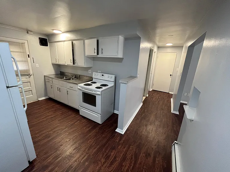 3202 McArthur Dr — Photo 34