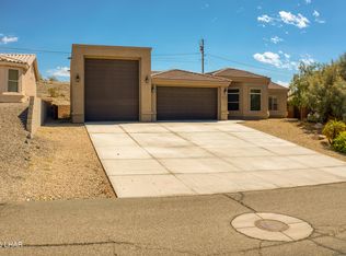 3072 Caravan Dr, Lake Havasu City, AZ 86404