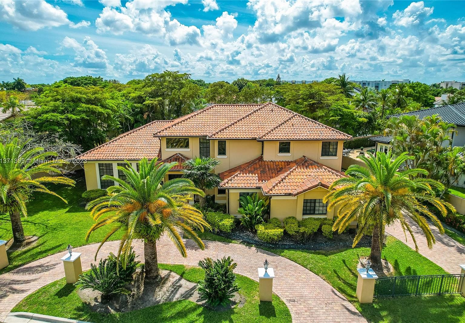 9439 NW 54 Doral Circle Ln, Doral, FL 33178 MLS A11371395 Zillow