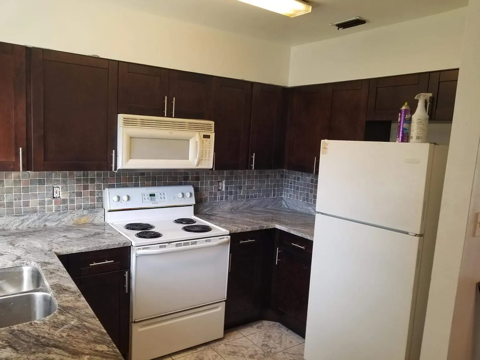 Bryan Terrace Dr, Brandon — Photo 3