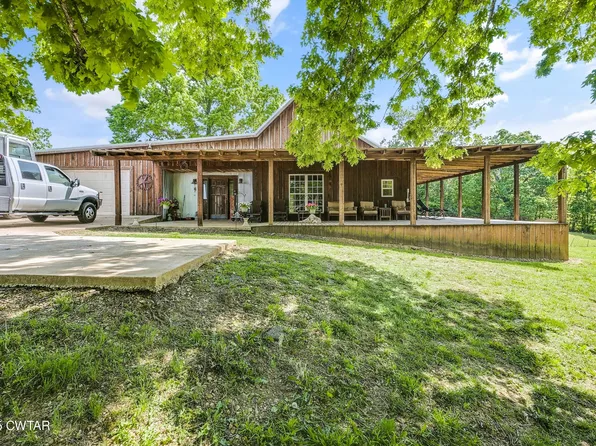 600 W College St, Bradford, TN 38316