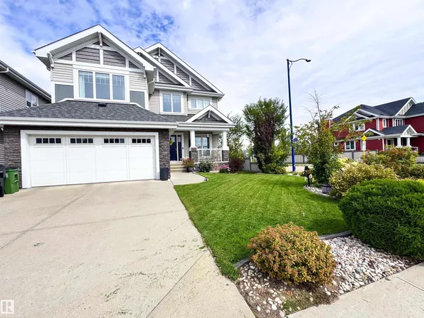 9004 24th Ave SW, Edmonton, AB T6X 1A6