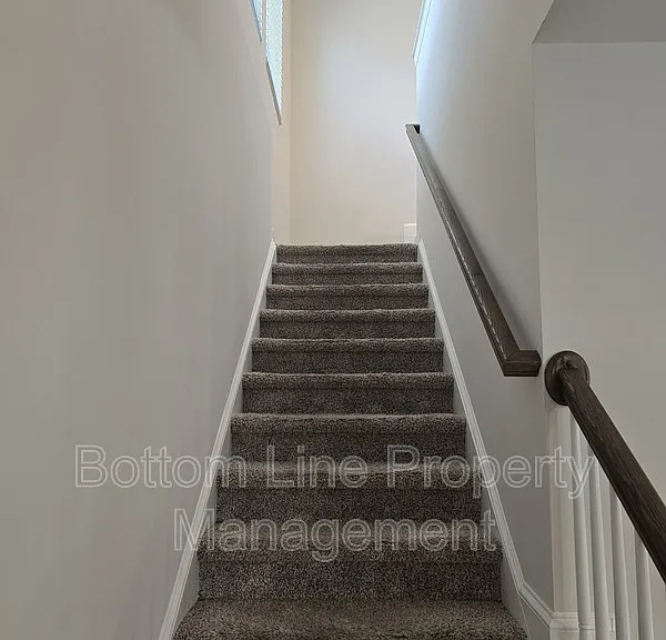 1221 Colgher St — Photo 25