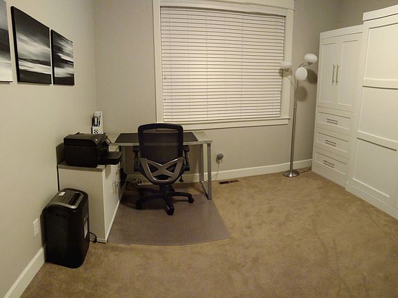 Office/Guest Room
