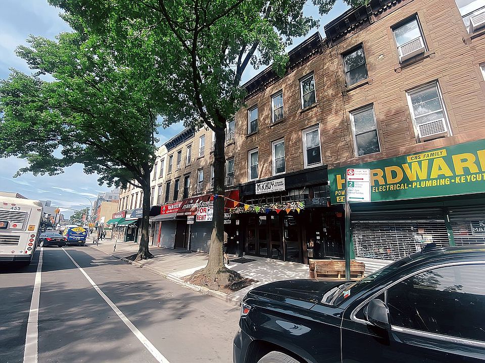 1st image of 586 5th Ave
