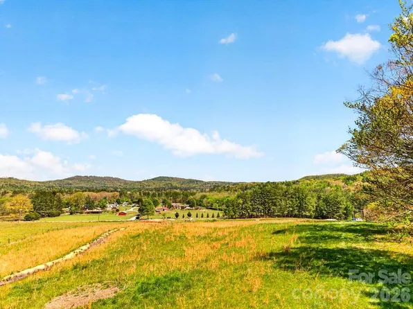 0 Etowah School Rd, Hendersonville, NC 28739