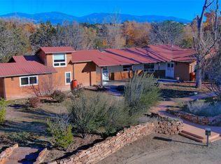7 Monte Enebro, Santa Fe, NM 87506