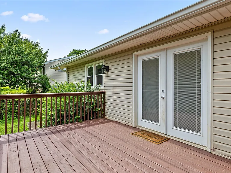 2418 Crescent Club Dr — Photo 17