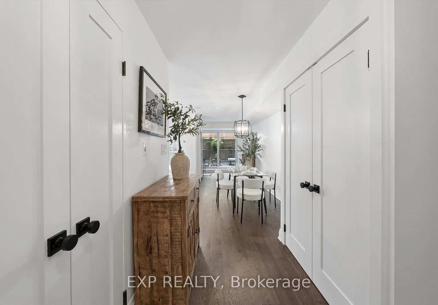 3 bed, $4,400 — Photo 2