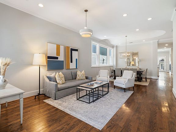 4th image of 814 Ashland St #B