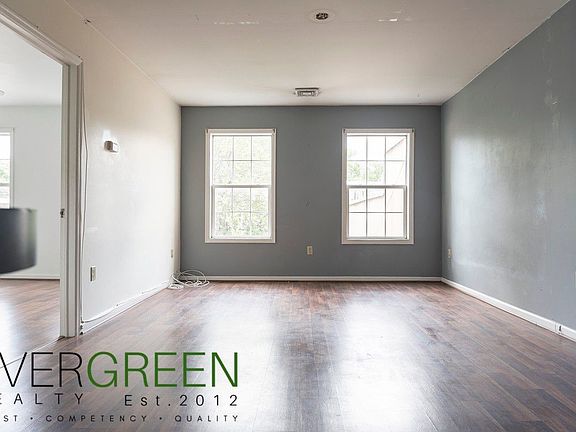 3rd image of 703 Grand St #2F