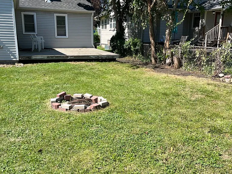 868 20th Ave SE — Photo 15
