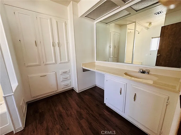 2230 Lake Park Dr #140 — Photo 14