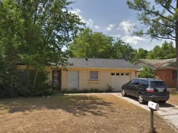610 Apollo Dr, Denton, TX 76209