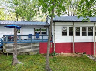 1960 Egyptian Hills Dr, Creal Springs, IL 62922