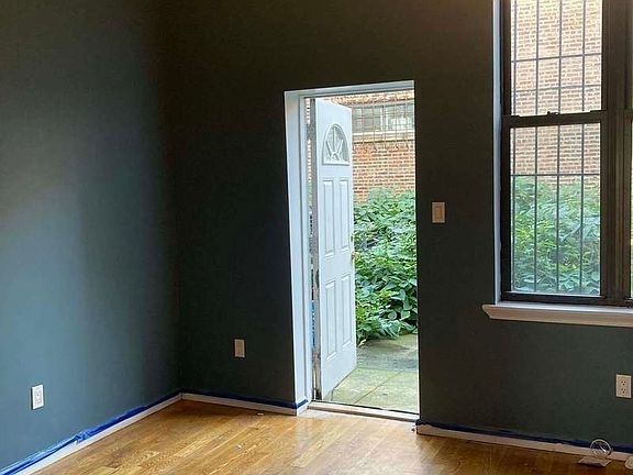 5th image of 213 Wyckoff Ave #1A