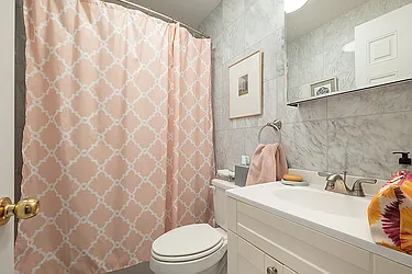 Rented by Rita S Citrin, LREB