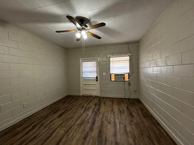 2 bed, $600 — Photo 3